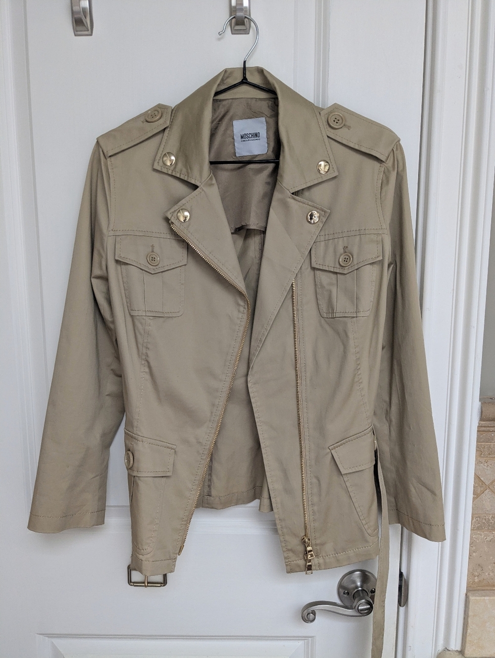 Moschino Cropped Military Trench with Belt - Size 6